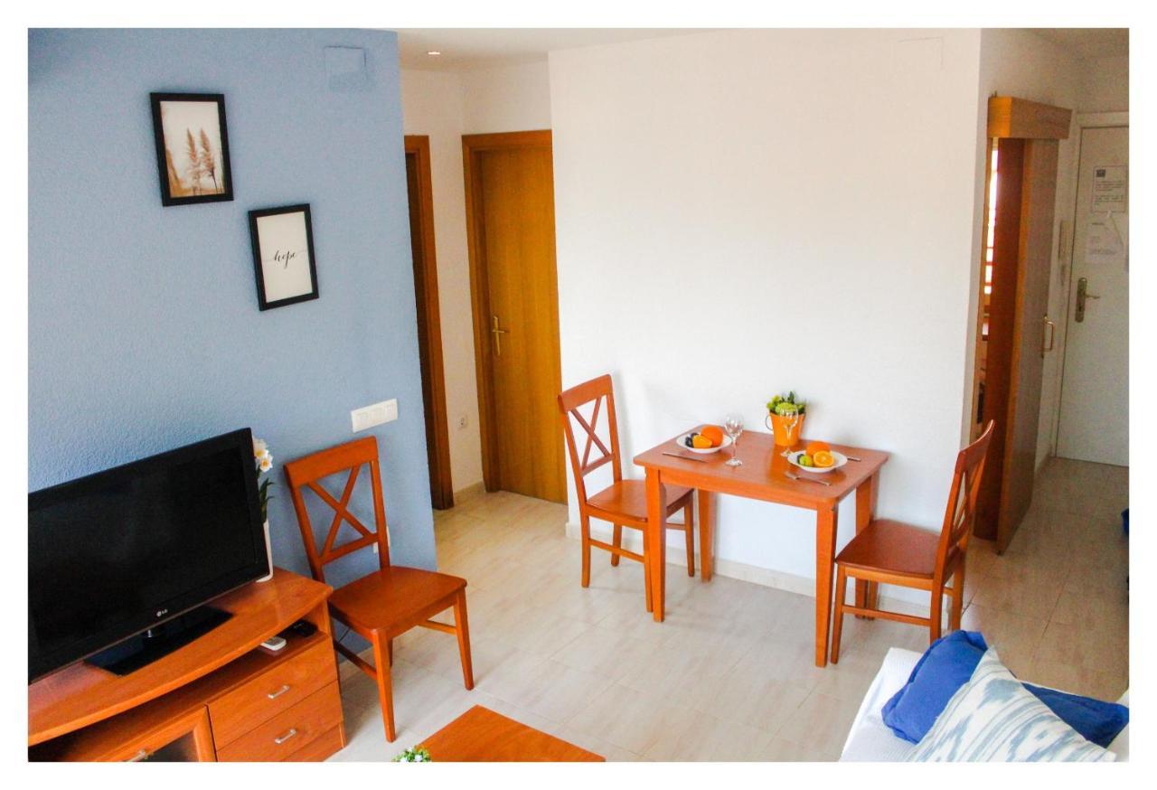 Apartamentos Inma Mayor En Primera Linea De Playa, Con Parking Y Piscina Лос Канос де Мека Екстериор снимка